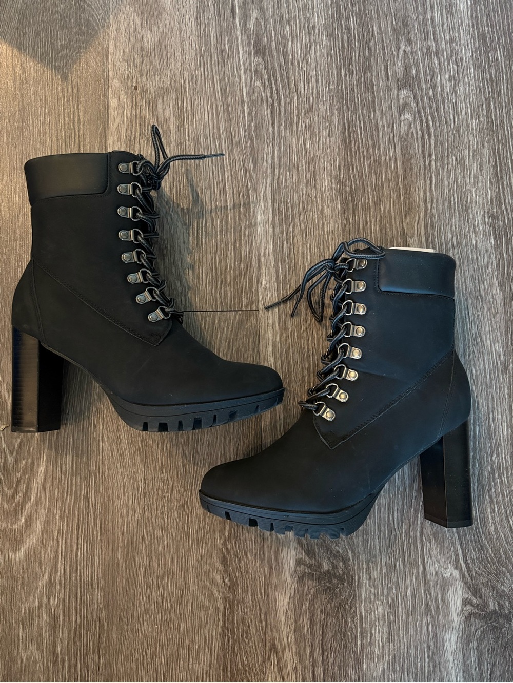 Rockawear Women’s Black Lace-Up Chunky Heel Ankle Boots Size 9